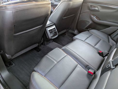 Used 2015 Chevrolet Impala LTZ image 17