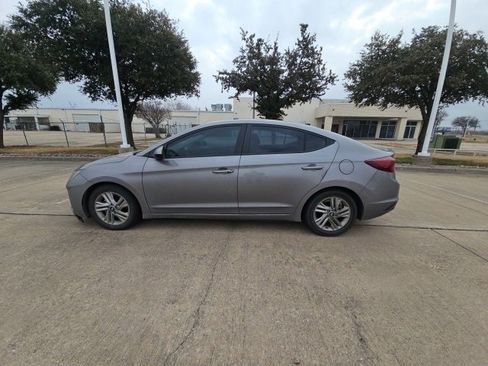 Used 2020 Hyundai Elantra Value Edition w/ Cargo Package (C1) image 10