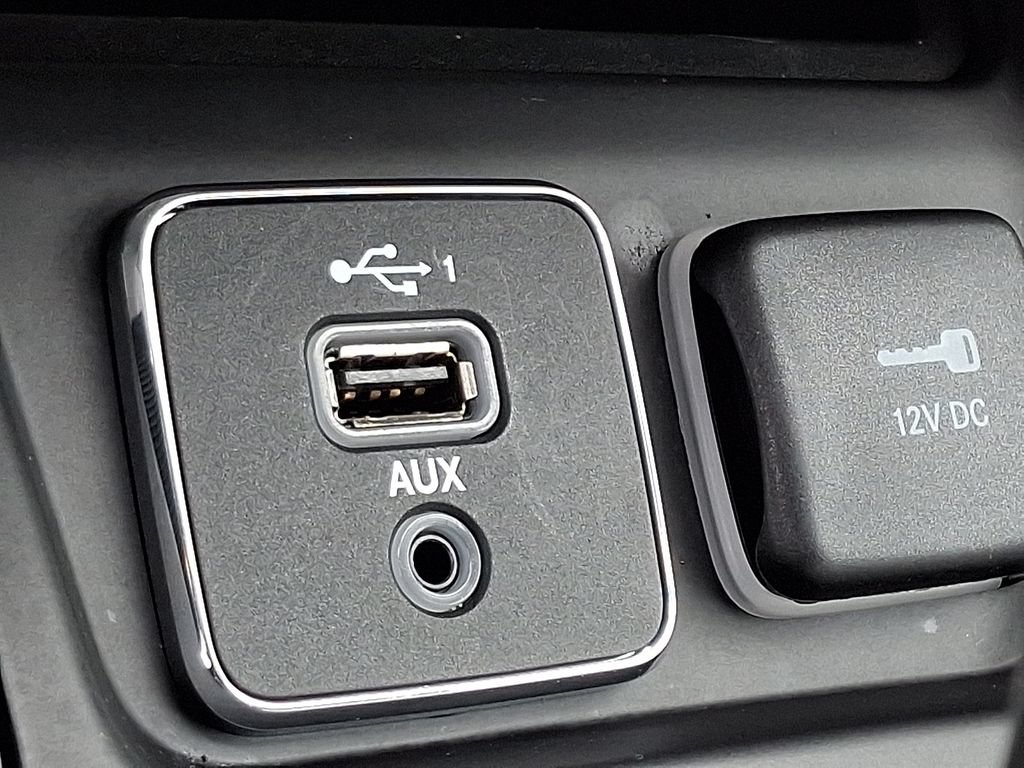 Used 2021 Jeep Cherokee Latitude Lux AWD/4WD image 24