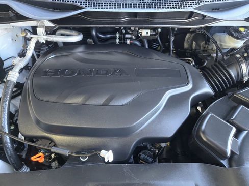 Used 2022 Honda Odyssey Elite image 32