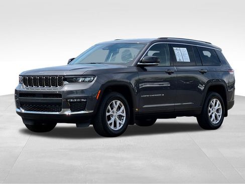 Used 2022 Jeep Grand Cherokee L Limited w/ MOPAR Finishing Package AWD/4WD image 3