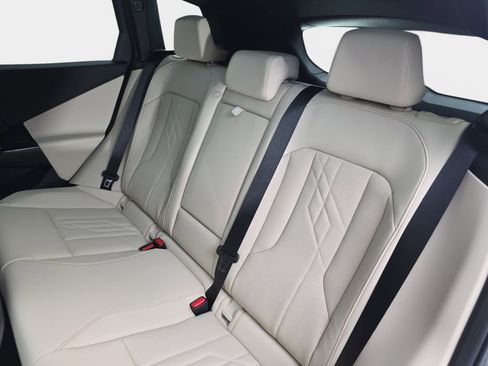 New 2026 BMW X3 xDrive30 w/ Premium Package AWD/4WD image 14