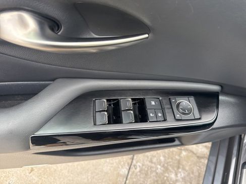 Used 2022 Lexus ES 300h image 12