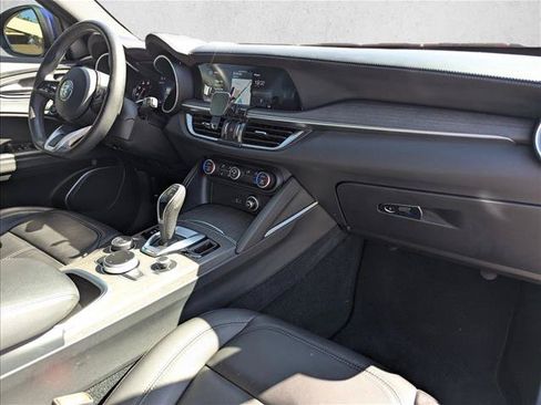 Used 2023 Alfa Romeo Stelvio Ti AWD/4WD image 20