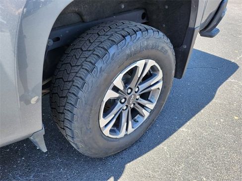 Used 2022 Chevrolet Colorado Z71 image 8