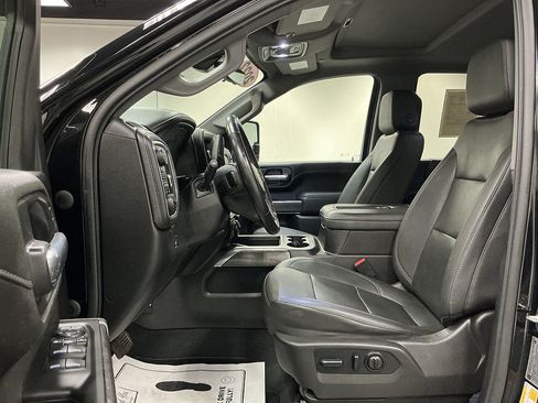 Used 2022 Chevrolet Silverado 2500 LTZ w/ Z71 Chrome Sport Edition AWD/4WD image 8