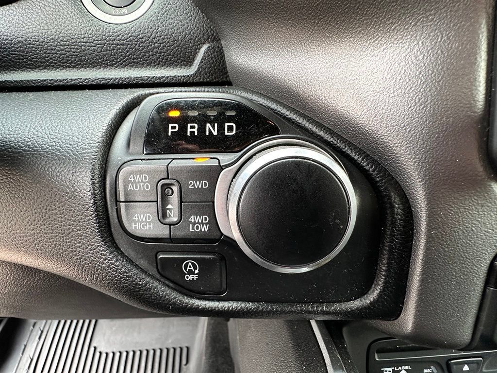 Used 2019 RAM 1500 Big Horn AWD/4WD image 38