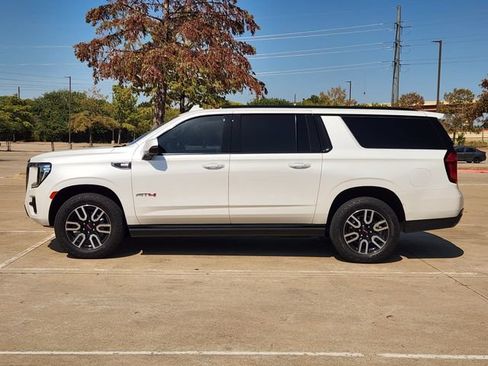 Used 2024 GMC Yukon XL AT4 AWD/4WD image 4