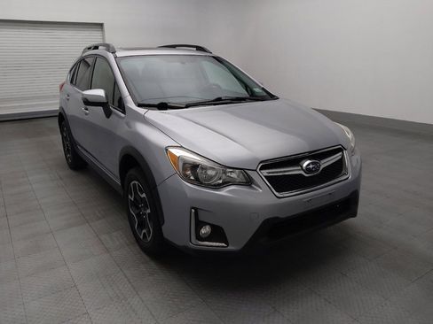 Used 2016 Subaru Crosstrek 2.0i Limited AWD/4WD image 13