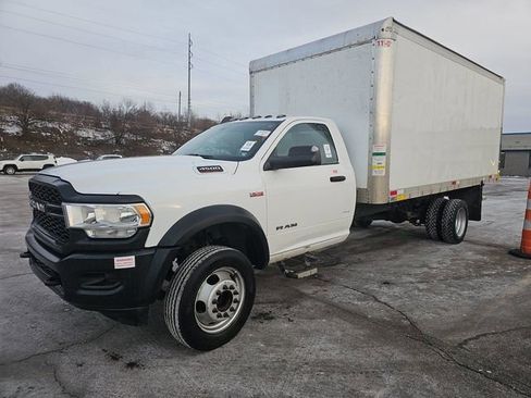 Used 2022 RAM 4500 Tradesman RWD image 1