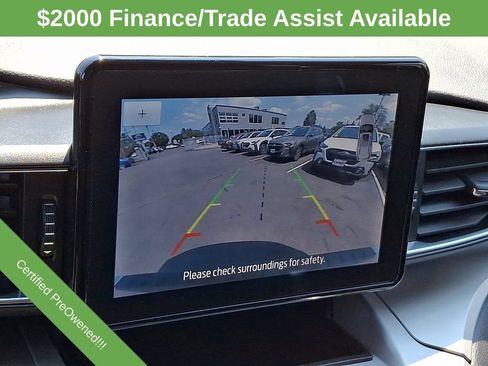 Used 2023 Ford Explorer XLT w/ Equipment Group 202A AWD/4WD image 18