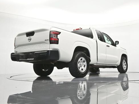 Used 2024 Nissan Frontier S w/ Technology Package AWD/4WD image 40