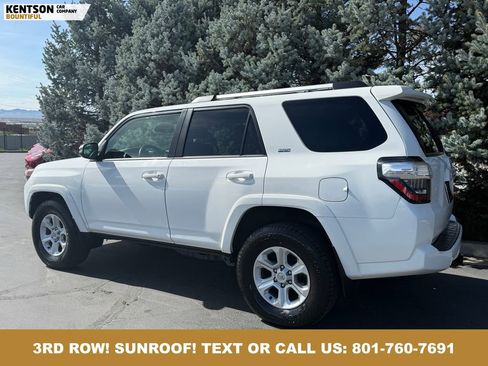 Used 2024 Toyota 4Runner SR5 Premium w/ Moonroof Package AWD/4WD image 5