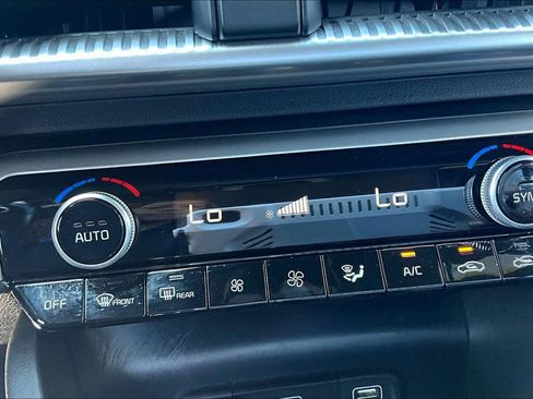 Used 2023 Kia K5 GT-Line w/ GT-Line Premium Package image 32