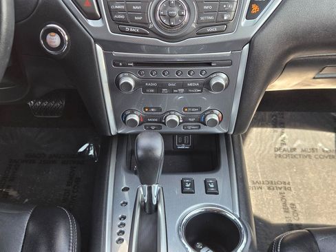 Used 2019 Nissan Pathfinder SL FWD image 22
