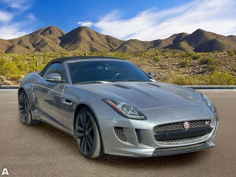 Used 2015 Jaguar F-TYPE S RWD image 5