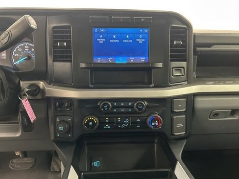 Used 2024 Ford F350 XLT image 18