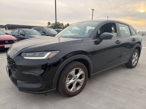 Used 2024 Honda HR-V LX image 3