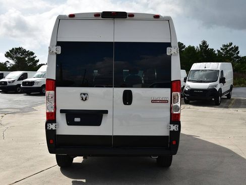 Used 2021 RAM ProMaster 2500 FWD image 6