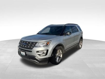 Used 2016 Ford Explorer XLT w/ Equipment Group 202A