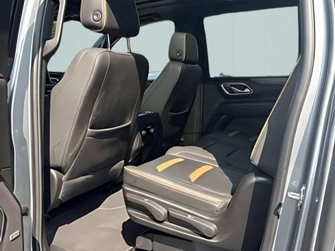Certified 2024 GMC Yukon XL AT4 w/ Technology Package AWD/4WD image 14