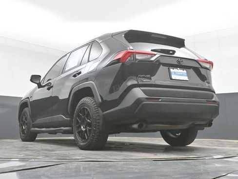 Used 2020 Toyota RAV4 XLE FWD image 43