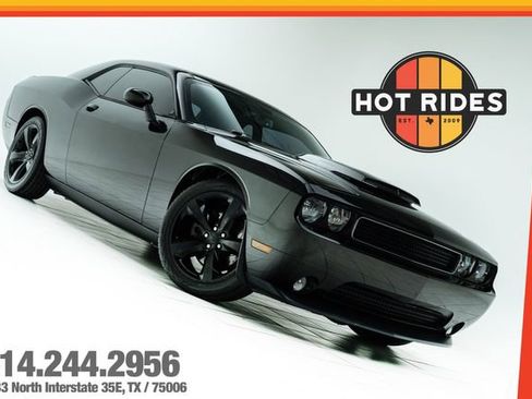 Used 2012 Dodge Challenger R/T image 1