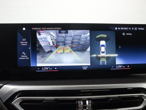 Used 2023 BMW 330i Sedan w/ M Sport Package RWD image 23