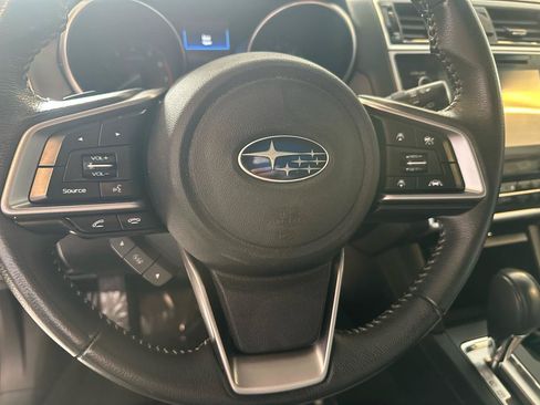 Used 2019 Subaru Outback 2.5i Premium w/ Popular Package #2 AWD/4WD image 10