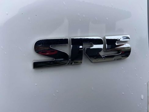 Used 2023 Toyota Tacoma SR5 w/ Technology Package image 10