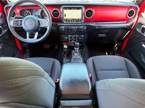 Used 2018 Jeep Wrangler Unlimited Rubicon AWD/4WD image 10