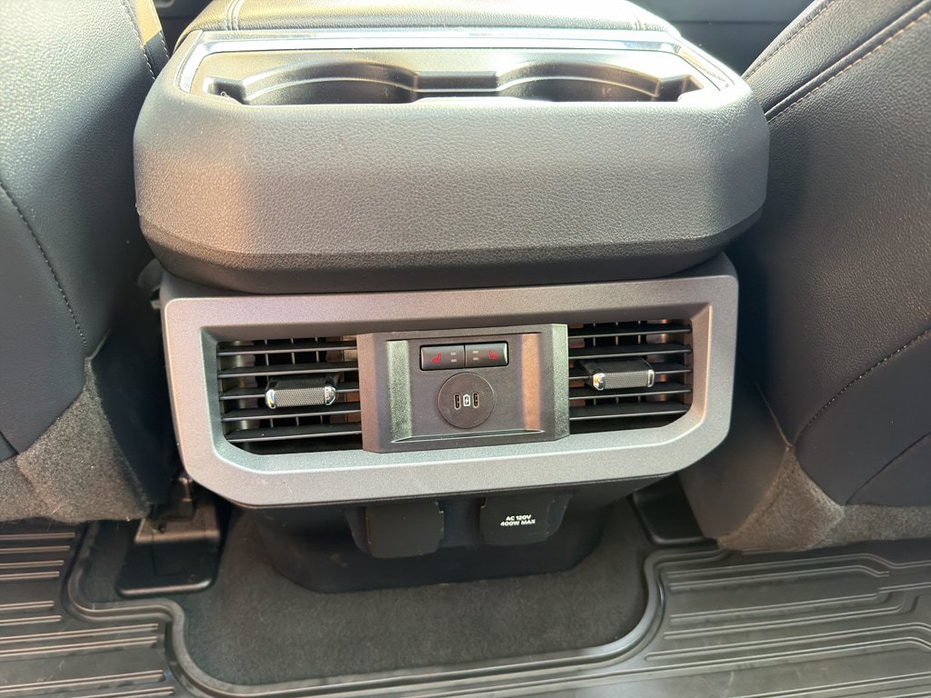 Certified 2024 Ford F250 Lariat w/ Lariat Ultimate Package AWD/4WD image 40