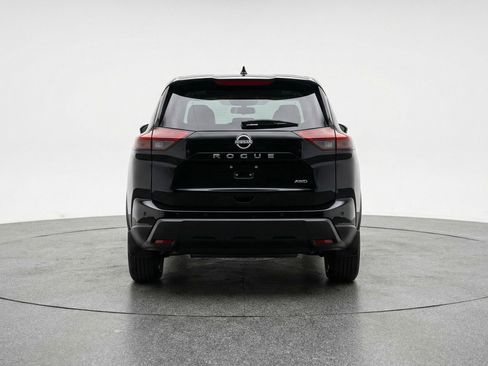 Used 2025 Nissan Rogue SV image 7