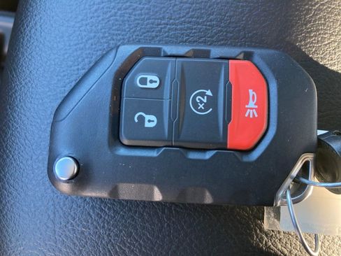 New 2026 Jeep Gladiator Rubicon w/ Safety Group image 24