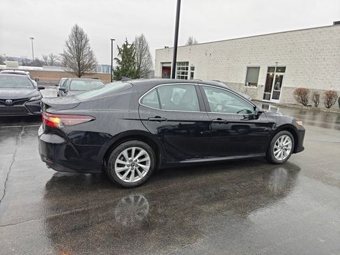 Used 2023 Toyota Camry LE image 2