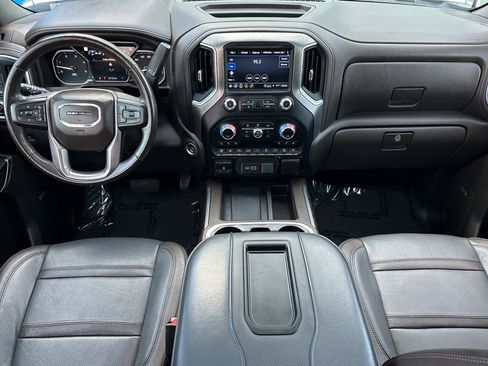 Used 2022 GMC Sierra 2500 Denali w/ Denali Ultimate Package image 16