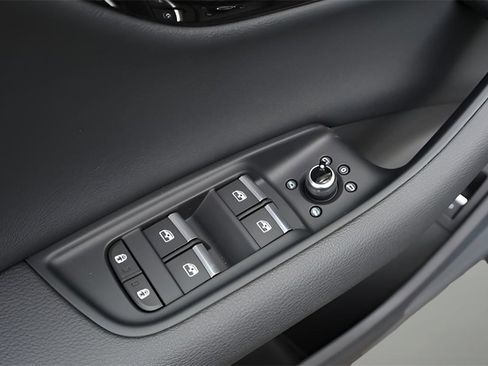 New 2025 Audi Q7 3.0T Premium image 13