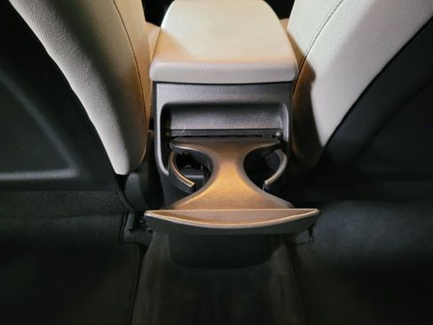 Used 2018 Hyundai Elantra SEL image 21