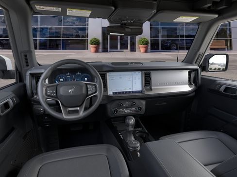 New 2026 Ford Bronco Outer Banks AWD/4WD image 9