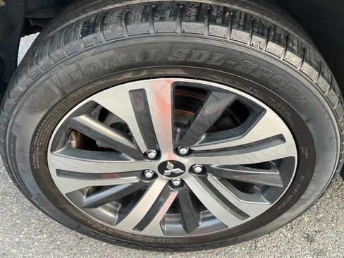 Used 2020 Mitsubishi Outlander Sport Black Edition image 22