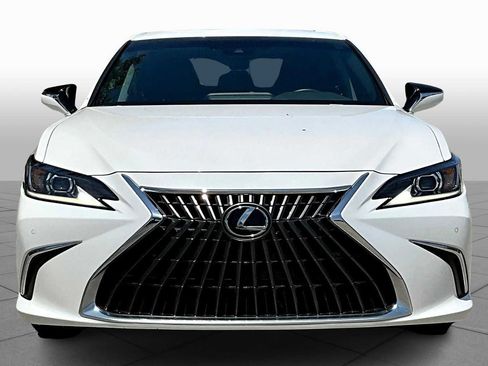 Used 2022 Lexus ES 350 w/ Premium Package FWD image 4