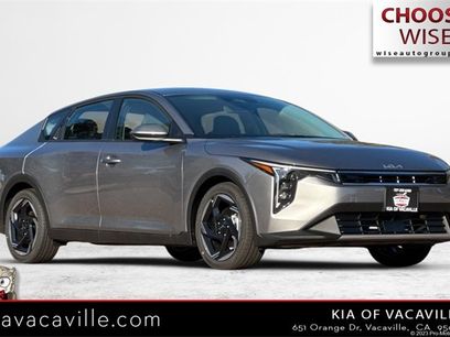 New 2025 Kia K4 EX