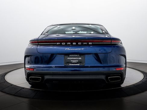 Certified 2026 Porsche Panamera 4 AWD/4WD image 6