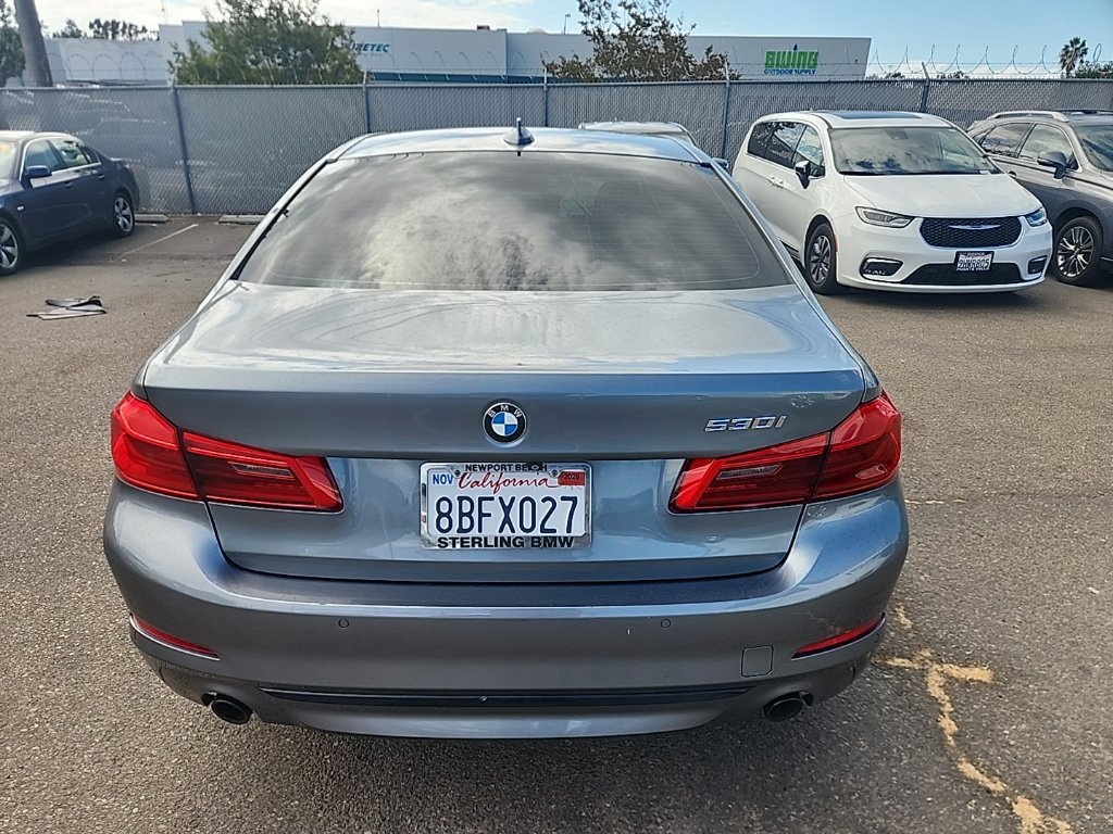 Used 2018 BMW 530i RWD image 11