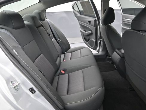 Used 2023 Nissan Altima 2.5 SV w/ SV Premium Package FWD image 33