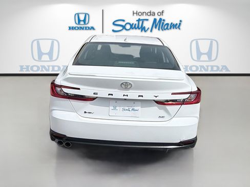 Used 2026 Toyota Camry SE FWD image 6