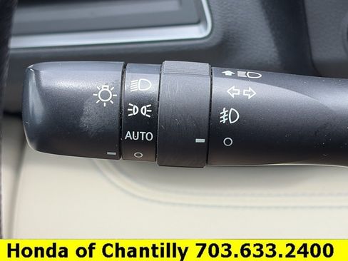 Used 2019 Subaru Ascent Limited w/ Popular Package #3 AWD/4WD image 10