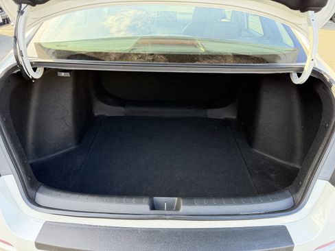 Used 2024 Honda Civic Sport image 26