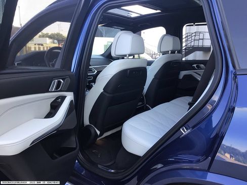 Used 2023 BMW X5 xDrive40i w/ Executive Package AWD/4WD image 9