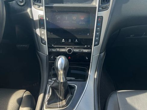 Used 2015 INFINITI Q50 Premium image 11